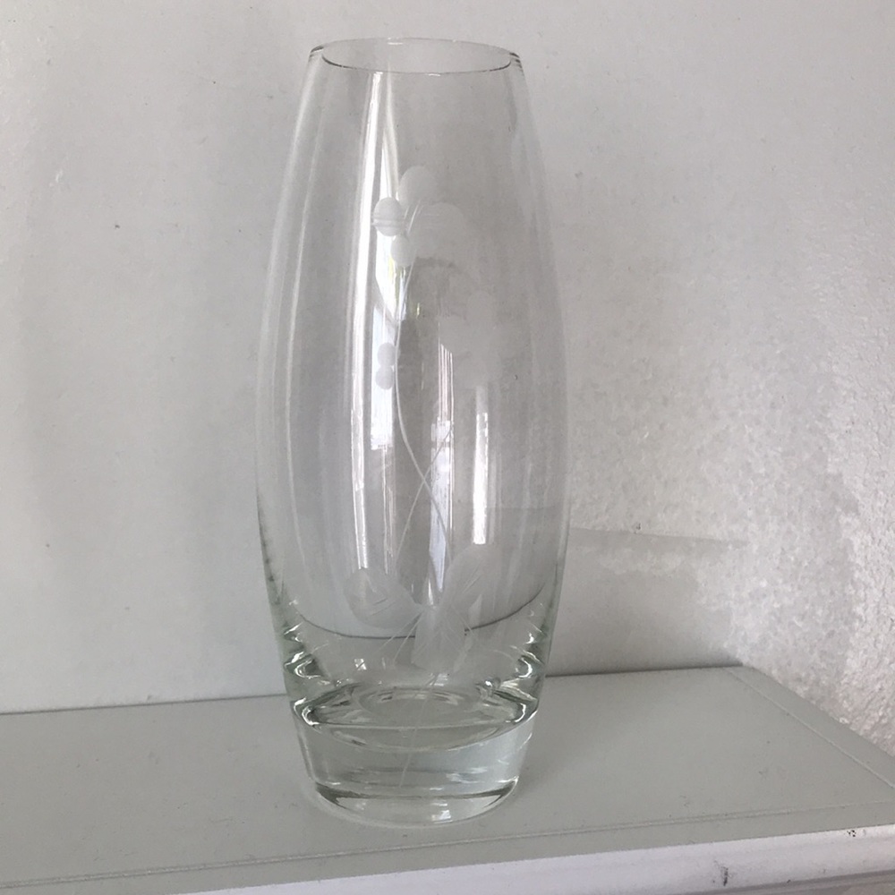 Vase - Picture 6 of 6